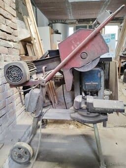 Kotoučová pila na kov