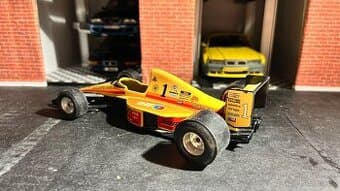 Formule F1 1:24 BBurago
