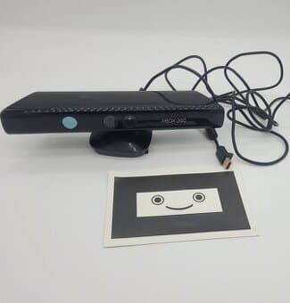 Xbox 360 Kinect + KINECT SPORTS