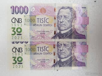 Bankovky 1000kč.