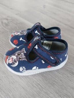 Dětské boty/papučky 19-20