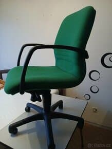 Kancelářské křeslo