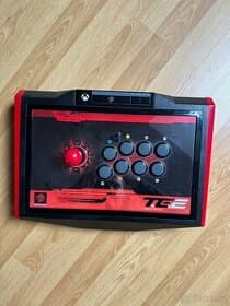 MadCatz TE2 Arcade Fight Stick Xbox Series S / X