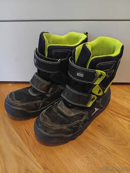 dětské zimní boty pěkné 32