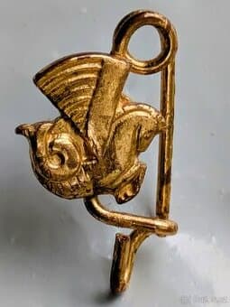 VZÁCNÝ SILNĚ ZLACENÝ PRVNÍ ODZNAK AIR FRANCE