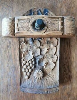 KRÁSNÝ DUBOVÝ UZÁVĚR NA SUD