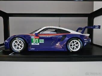 PORSCHE 911 RSR LEMANS/IXO 1:18