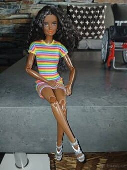 Barbie na vozíku