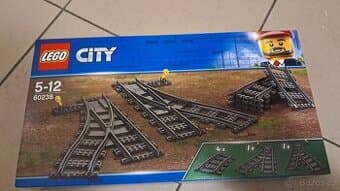 Lego City - prodám 2x nove vyhybky Lego City č.60238