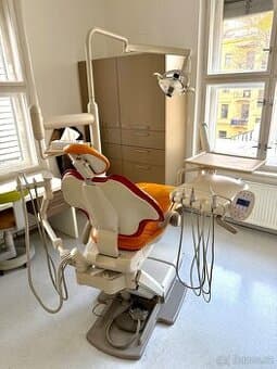 Zubní křeslo A-dec 500 v TOP stavu