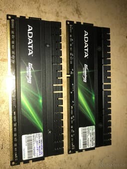 RAM ADATA Gaming 8GB (2 x 4GB) DDR3 1866 (PC3 14900)