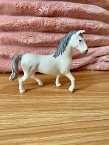 Schleich 13887 Hřebec Lipicána