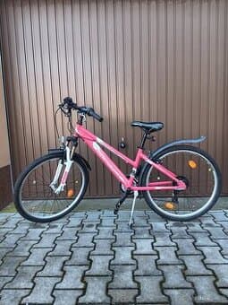 Dívčí kolo vel.14