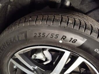 235/55 R18 100V Letní