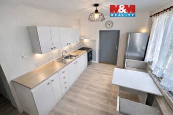 Prodej bytu 3+1, 70 m², Dynín