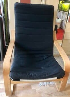 Křeslo a podnožka z ohýbaného dřeva