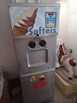 Zmrzlinový stroj