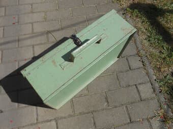 Kufr na nářadí - REZERVACE