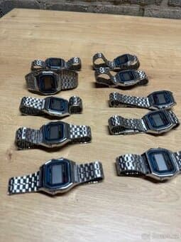 Retro ditalni hodinky na opravu