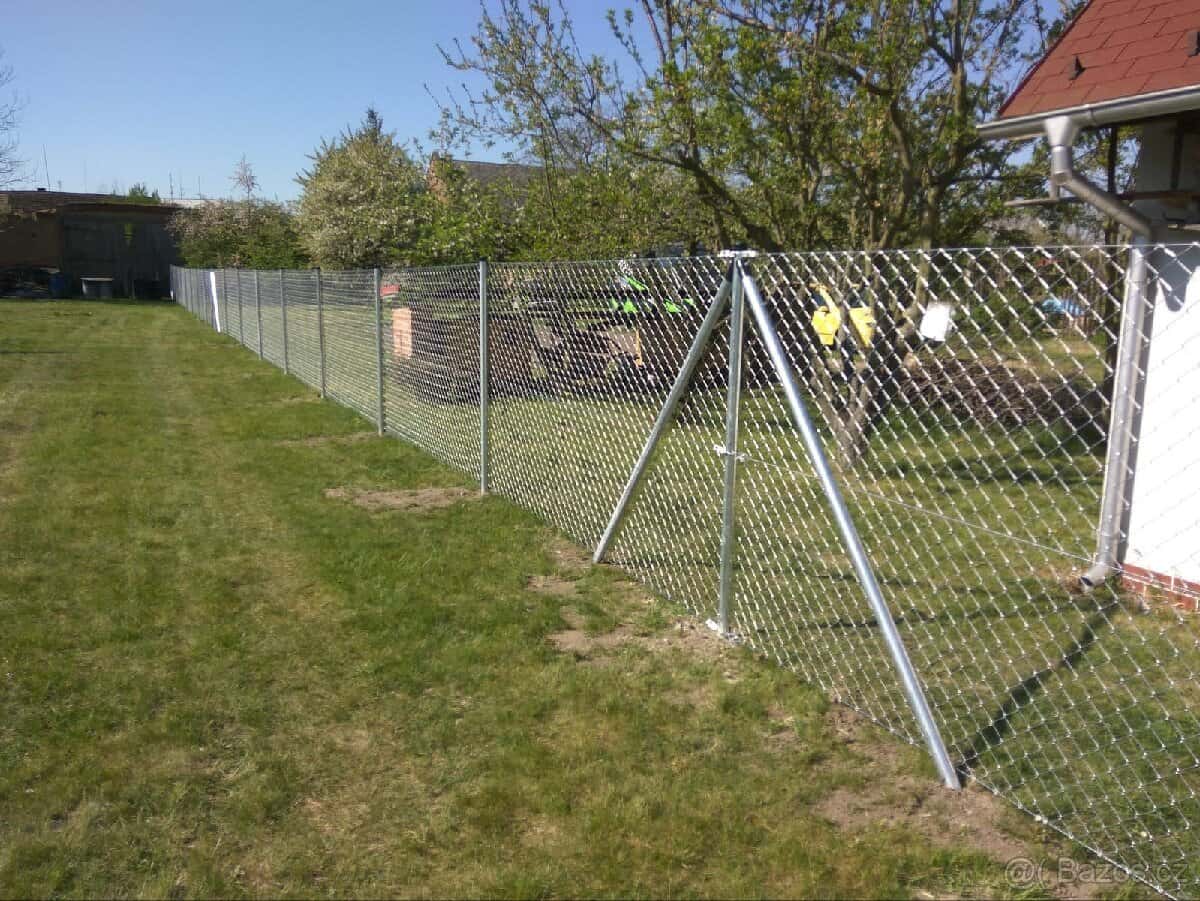 Ploty,oplocení 15