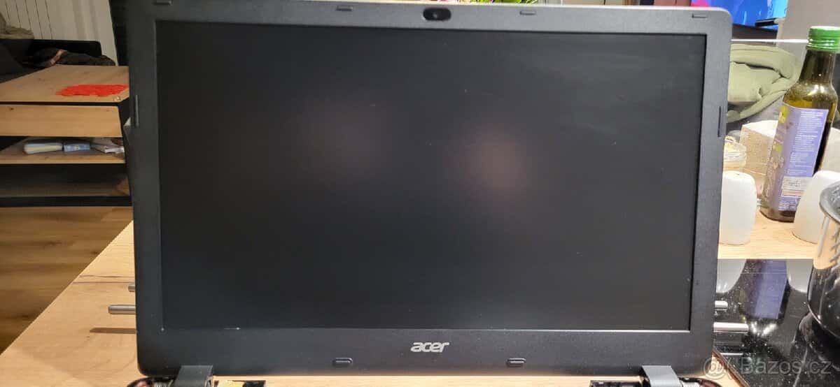 Acer E5 - 572 9
