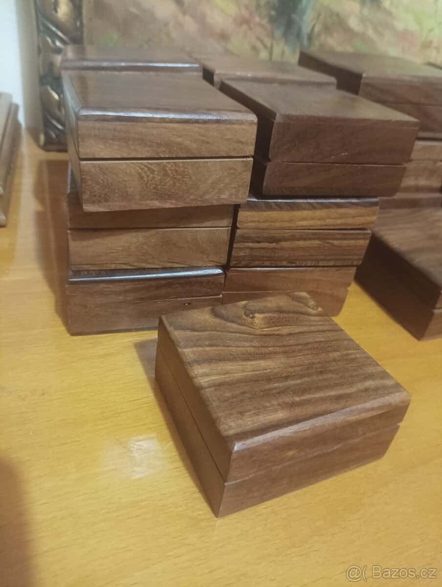 Dřevěné krabičky 8