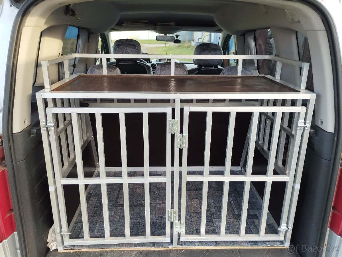 Přepravka pro psa 1