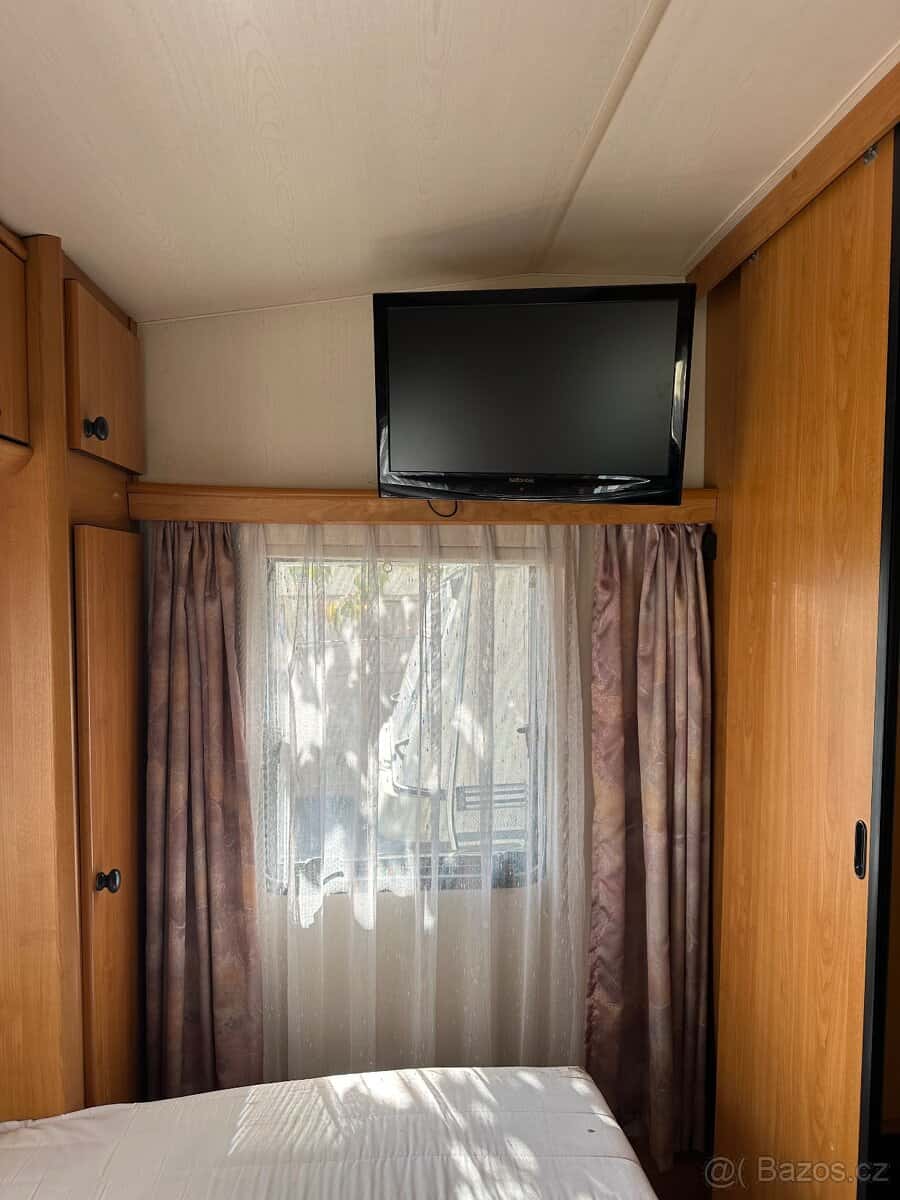 Karavan Hobby De Luxe 20