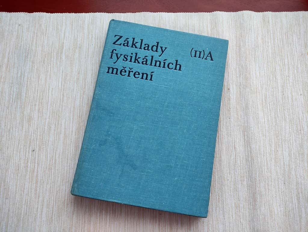 Knihy technická skripta, tabulky, přehledy 6