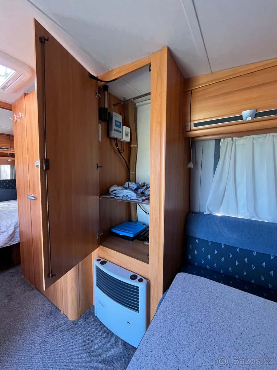 Karavan Wilk 490EU 12