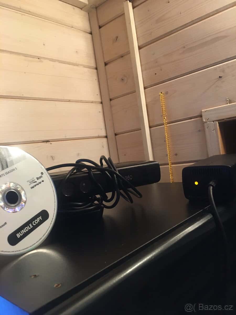 Prodám XBOX360 plus KINECT 1