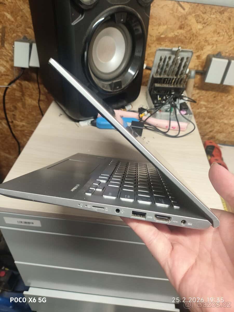 Notebook Asus Intel i3 7gen 4