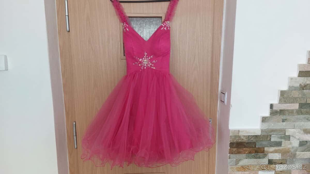 Plesové šaty 1