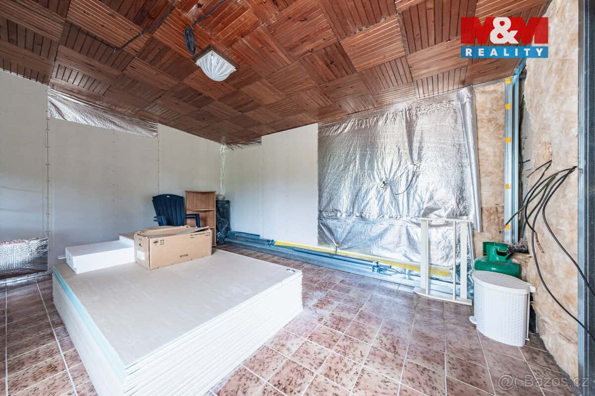 Prodej chaty v Hrdlořezích 4